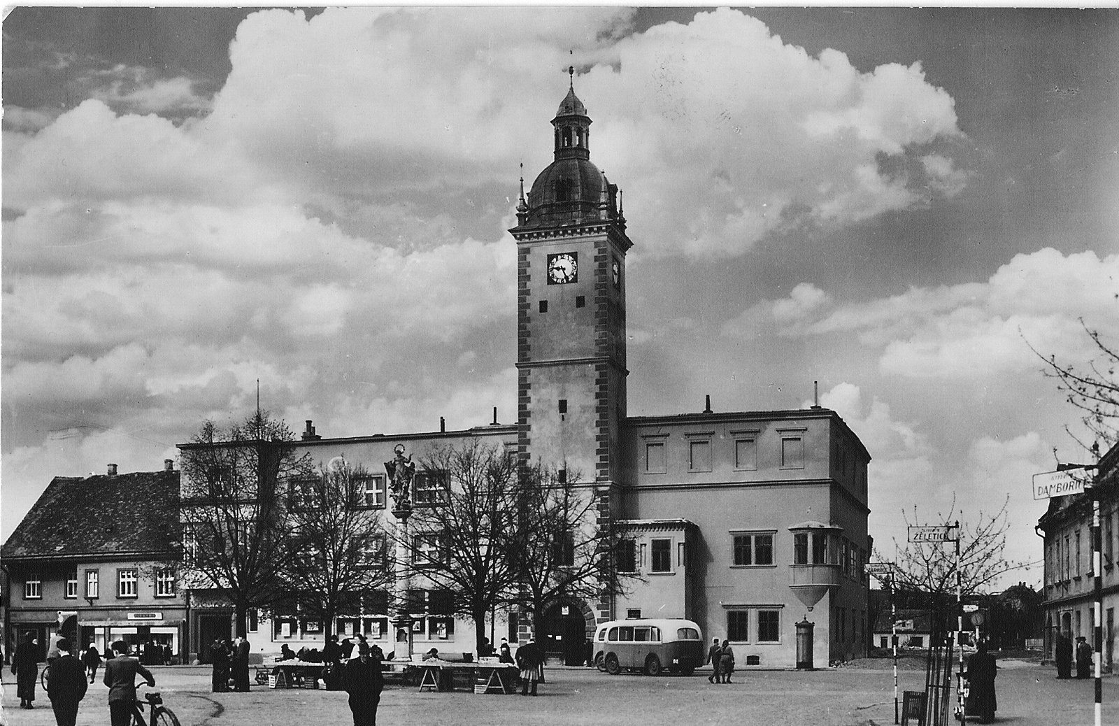 1956