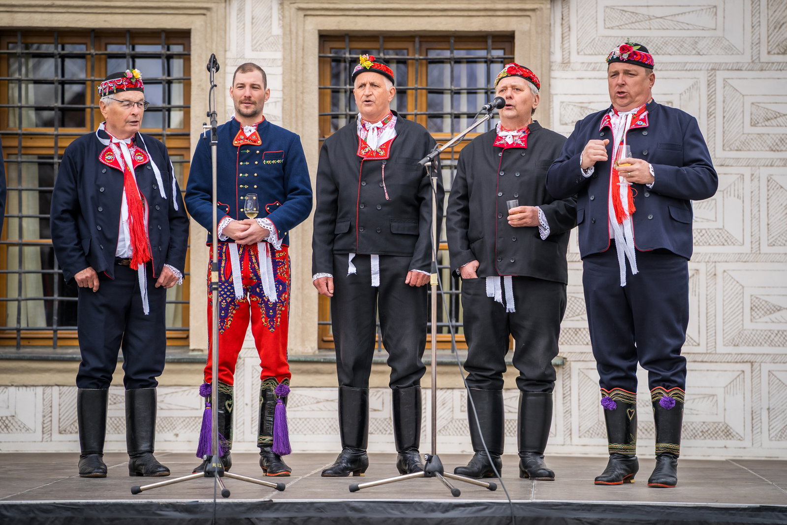 Jzpivani2025-106