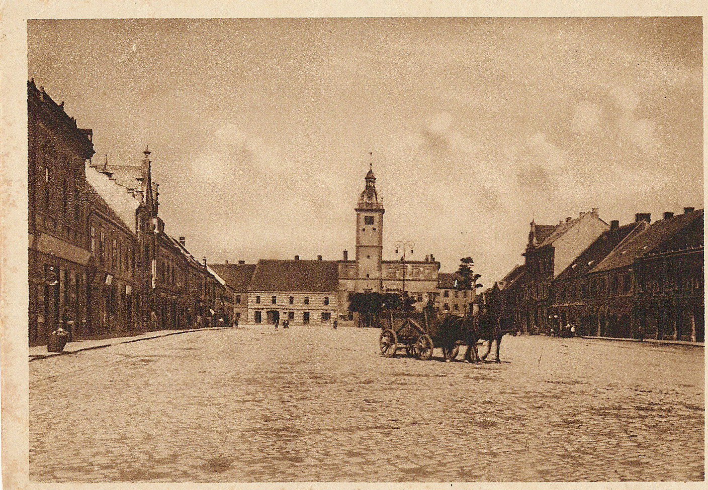 1923