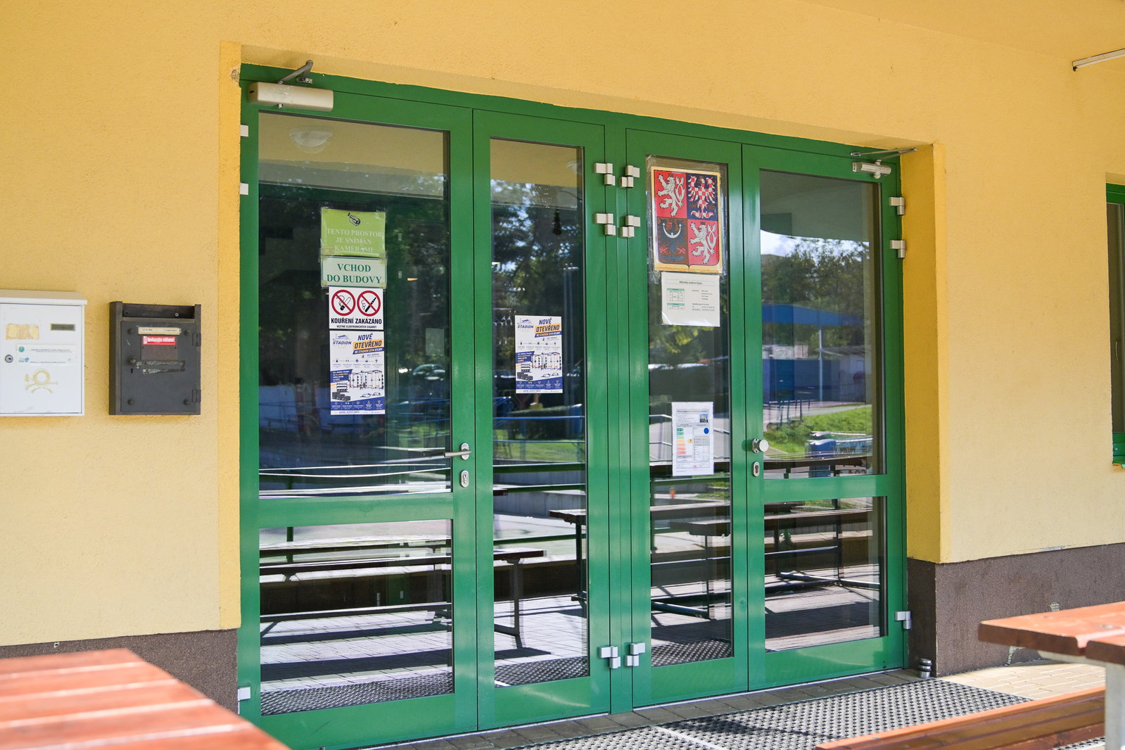 12 | Městský stadion, Mezivodí 2233/2a