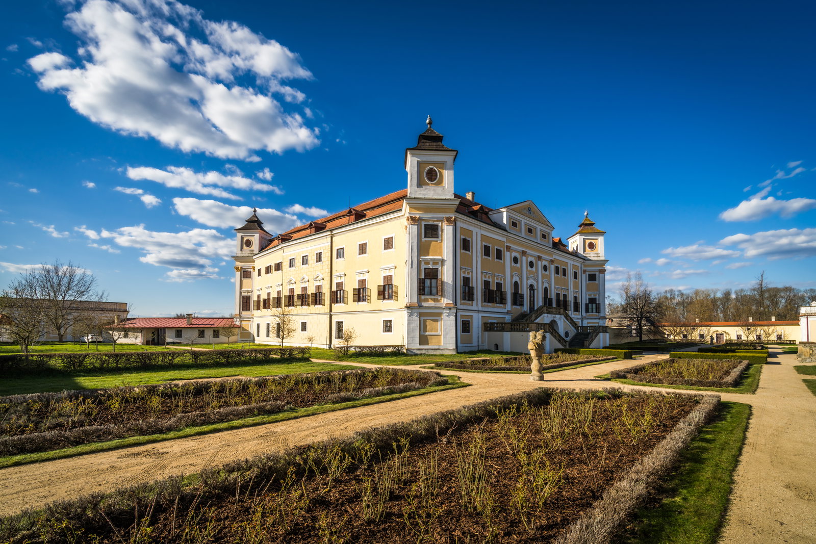 ZámekMilotice-8