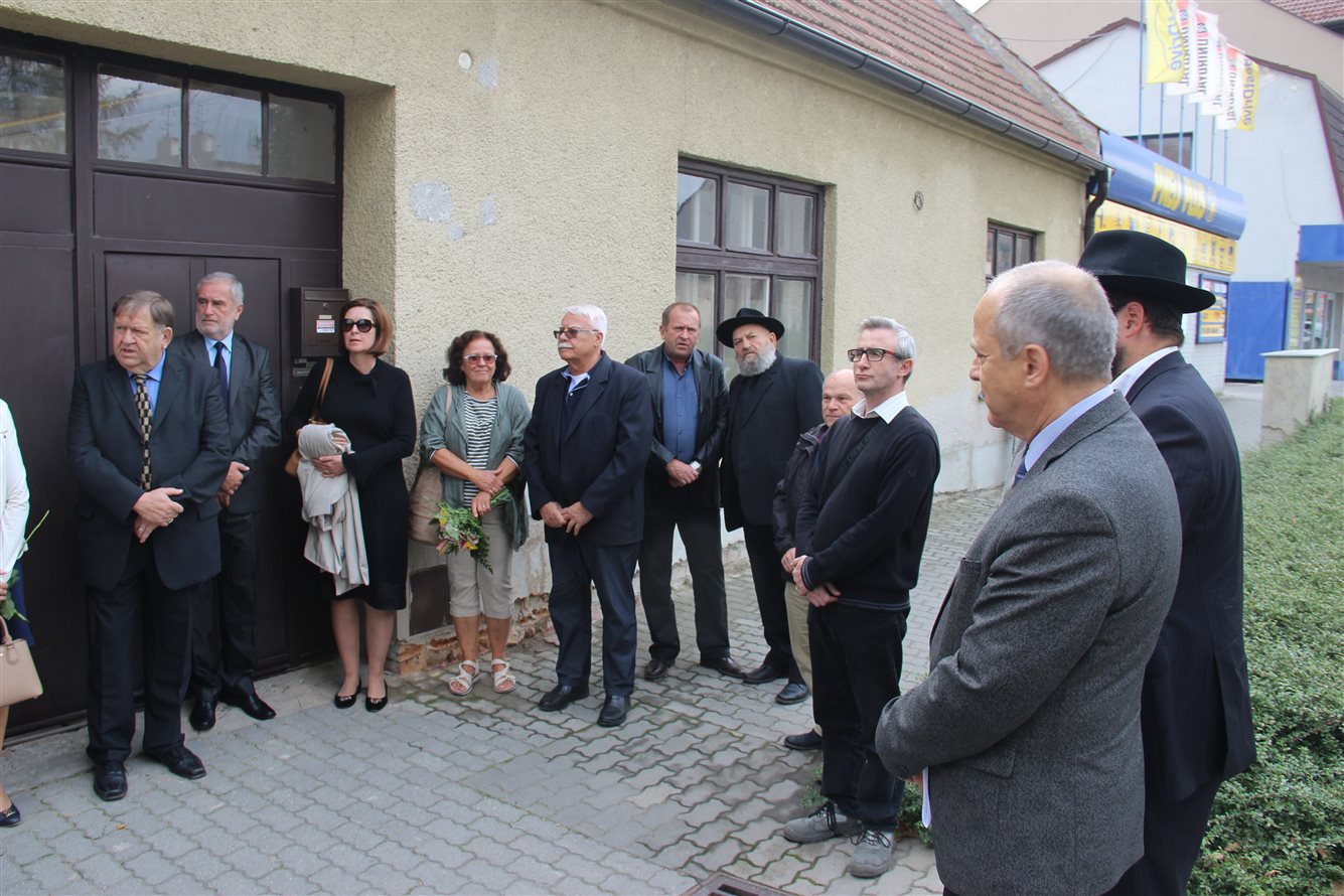 Uctění památky holokaustu