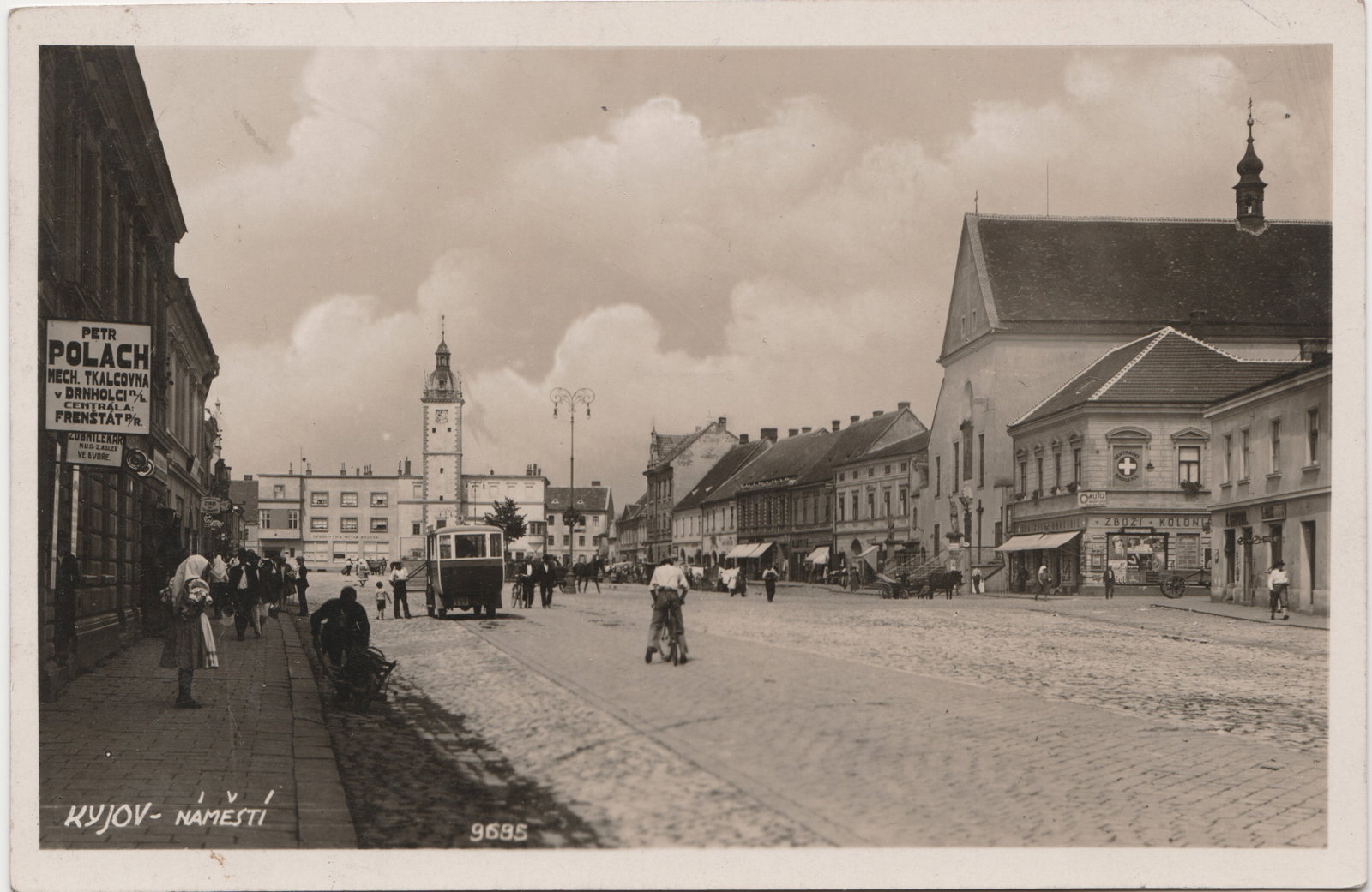 1932