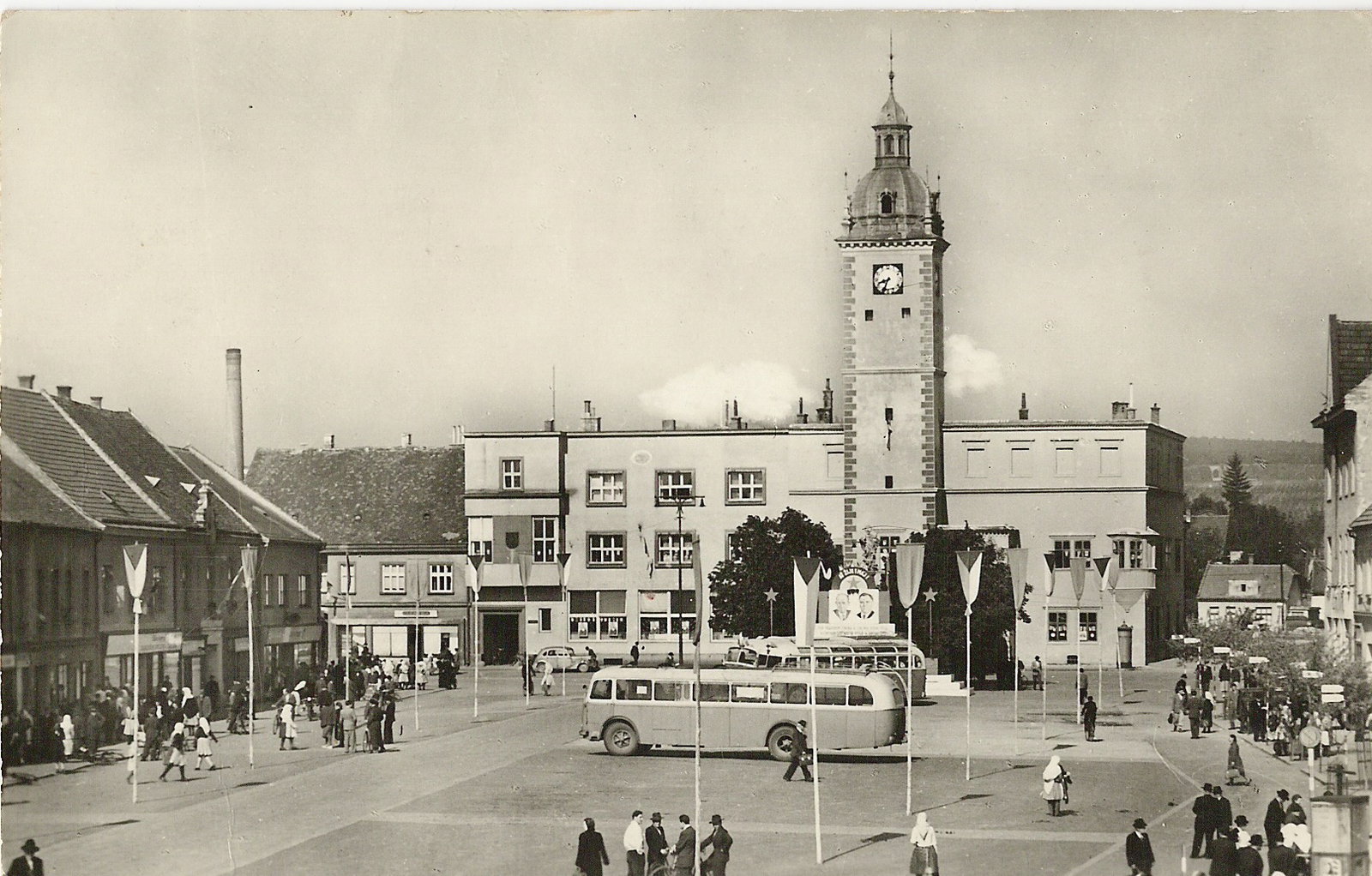 1953