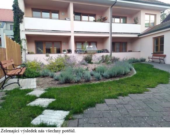 Zkrášlené átrium pro Cetrum sociálních služeb 