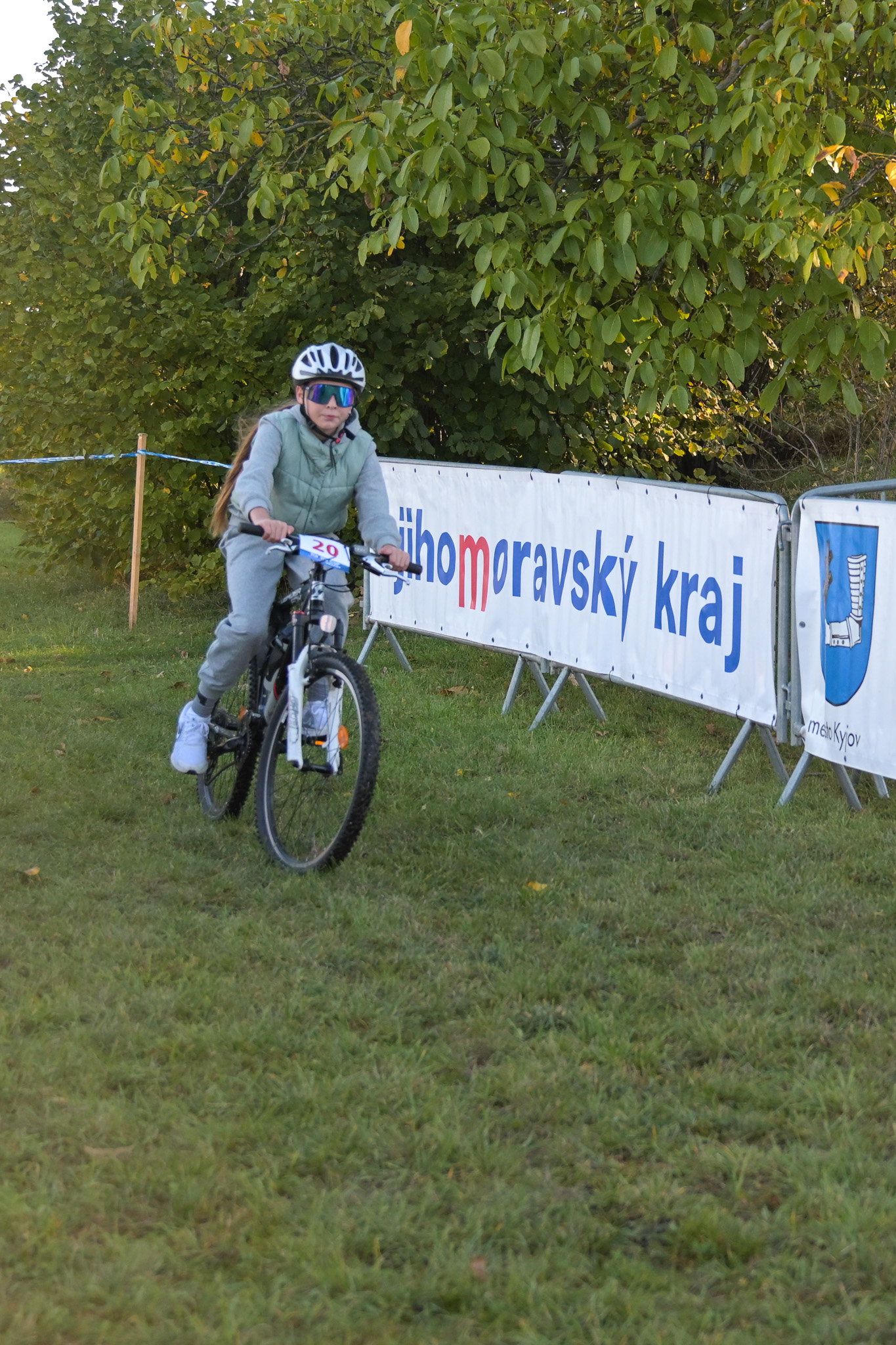 Druhý ročník závodu Cyklokrosový pohár základních škol