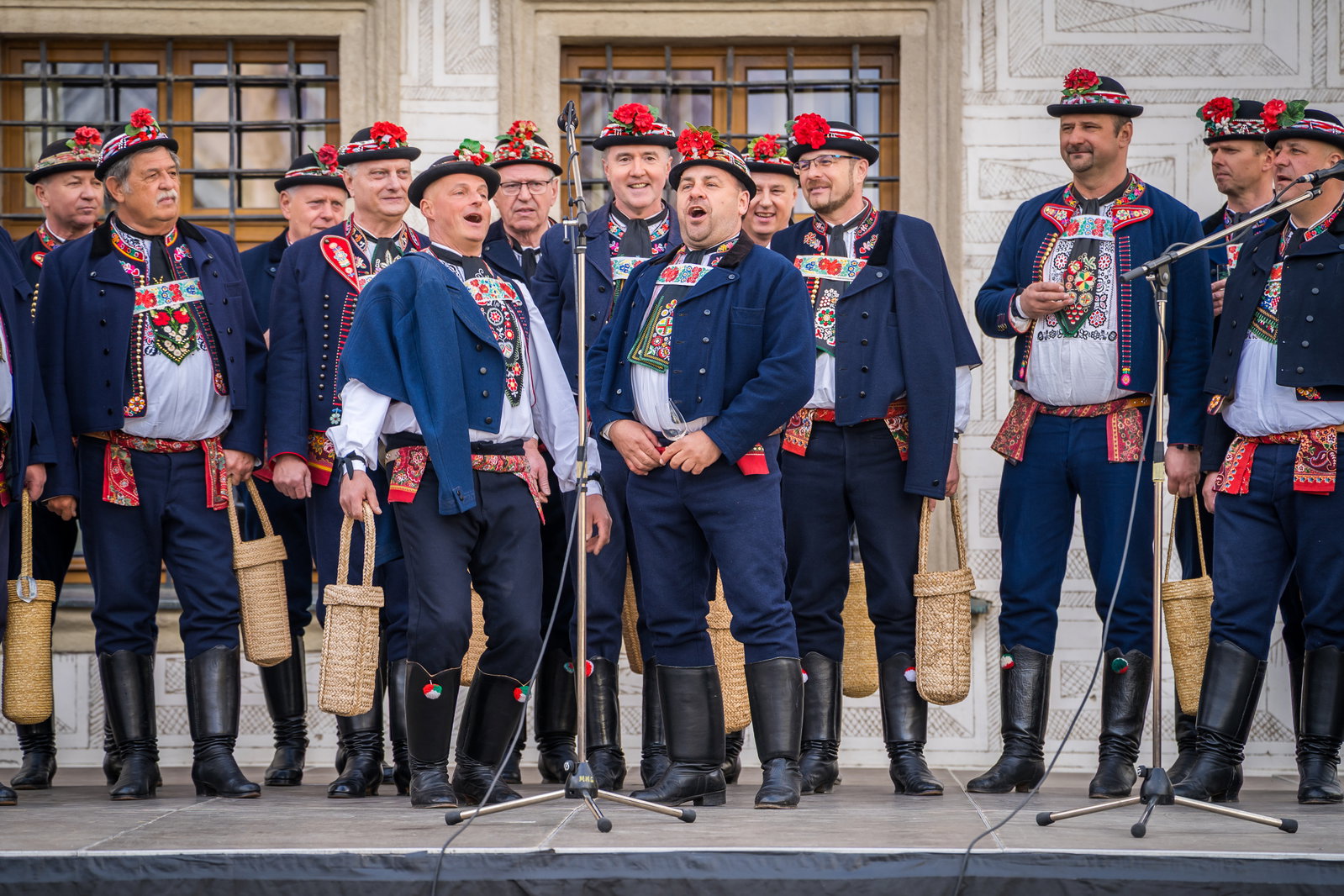 Jzpivani2025-125