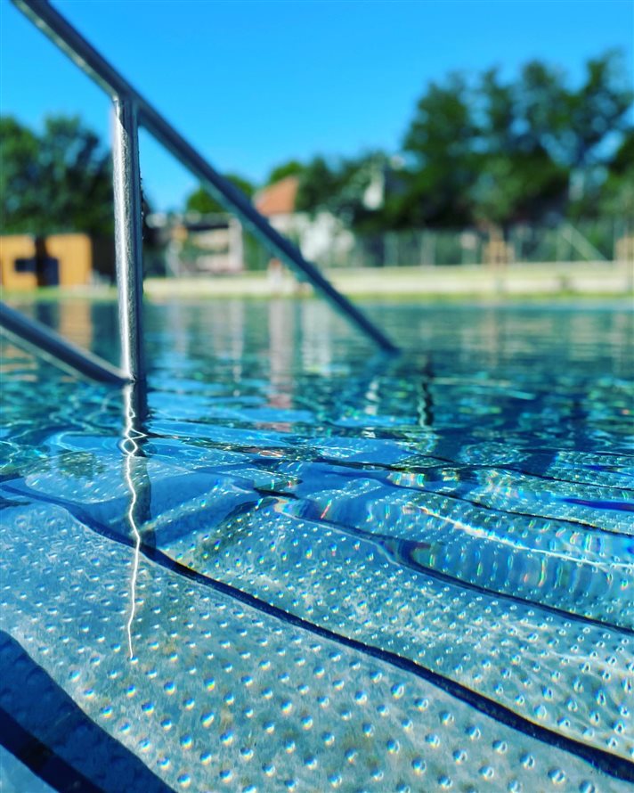 Nové koupaliště Aqua v parku