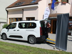 Nový vůz určený pro hendikepované lidi