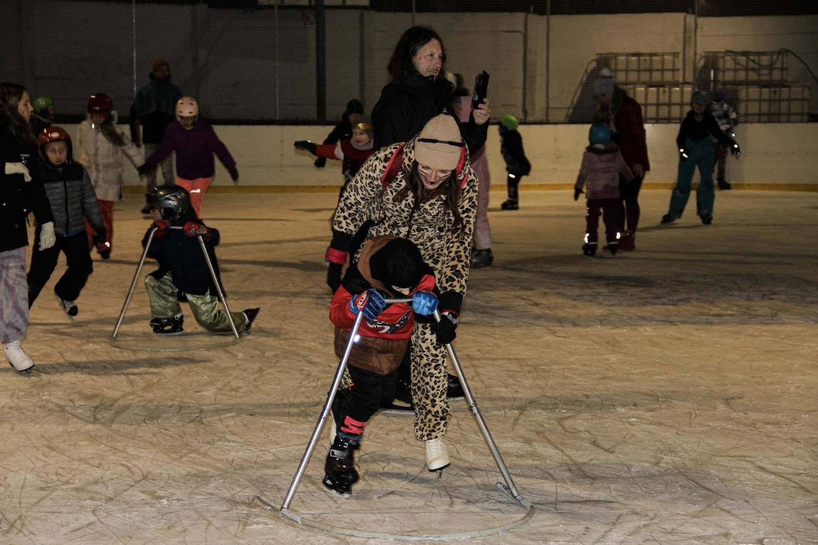 Karneval na ledě 7.12.2024 
