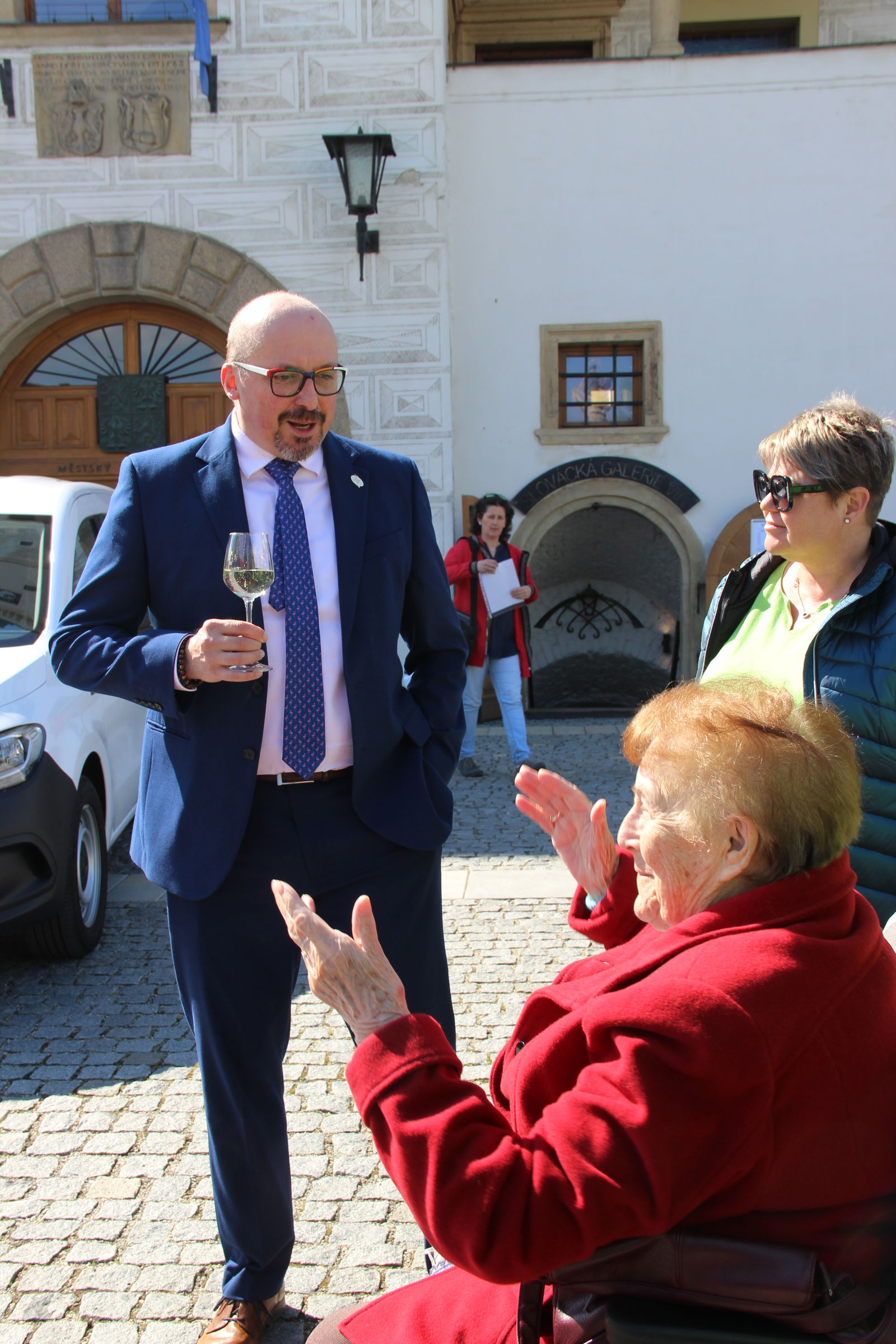 Předání elektromobilů