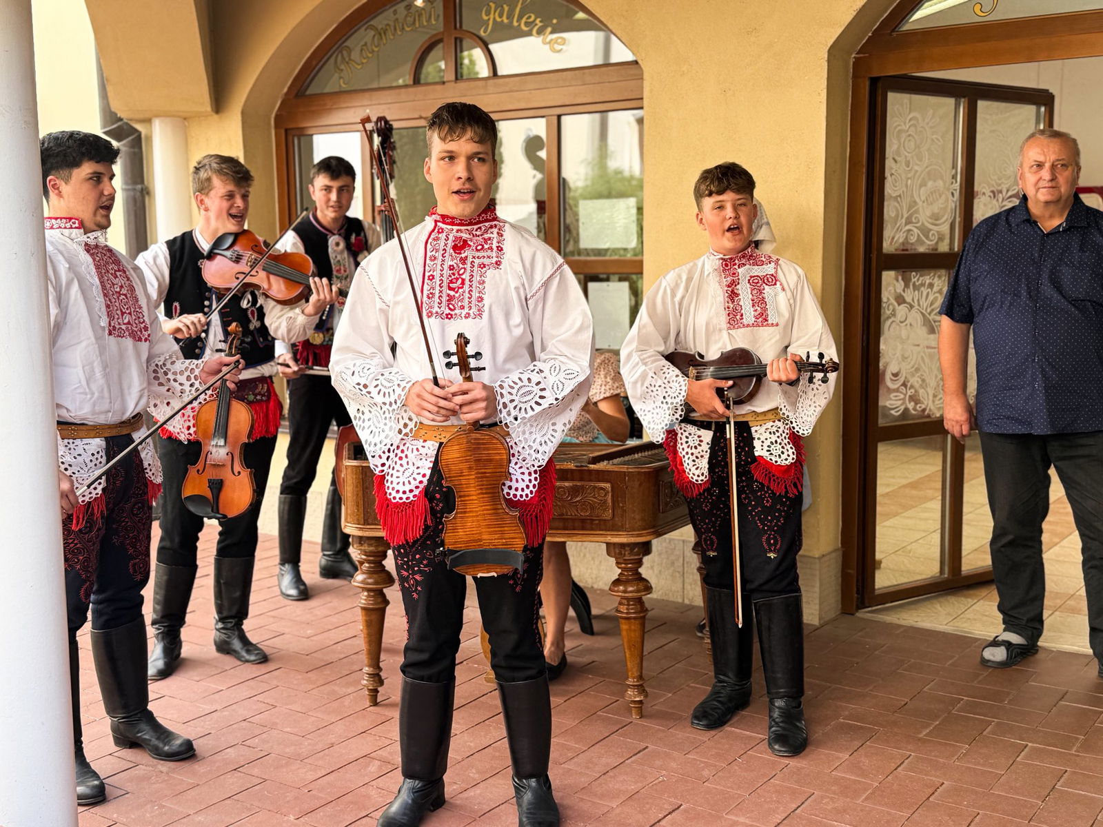 532285250_1201318932032843_5361766524370509840_n