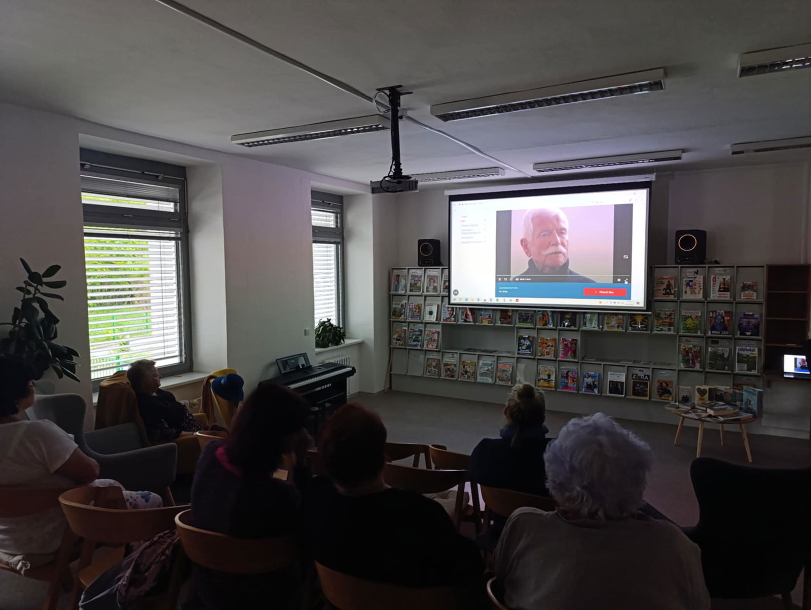 1b37d7e8-8cc0-4013-897d-311dbce5ec8f