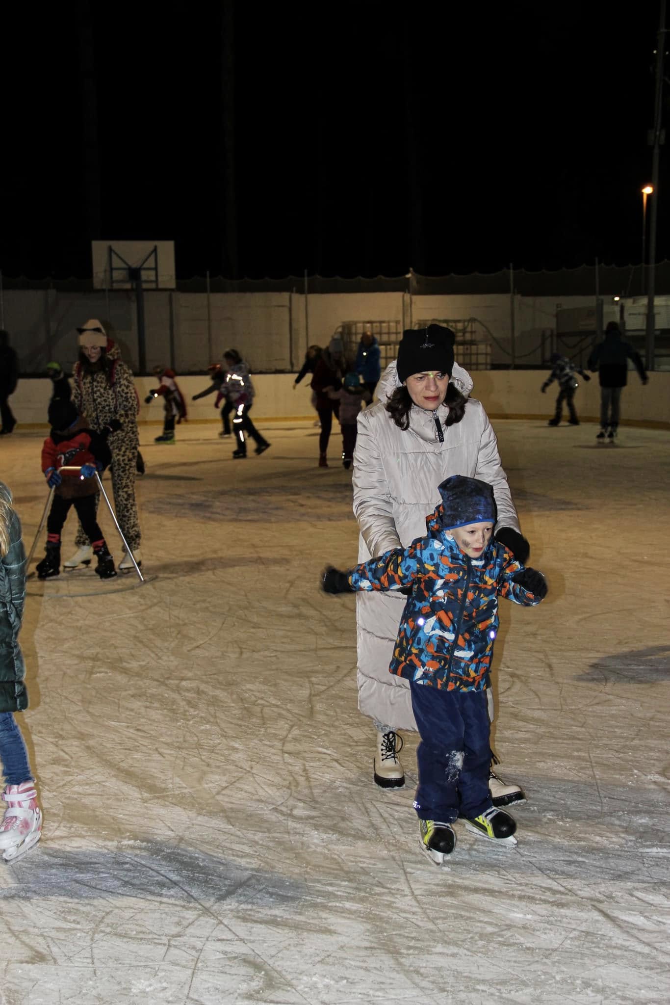 Karneval na ledě 7.12.2024 