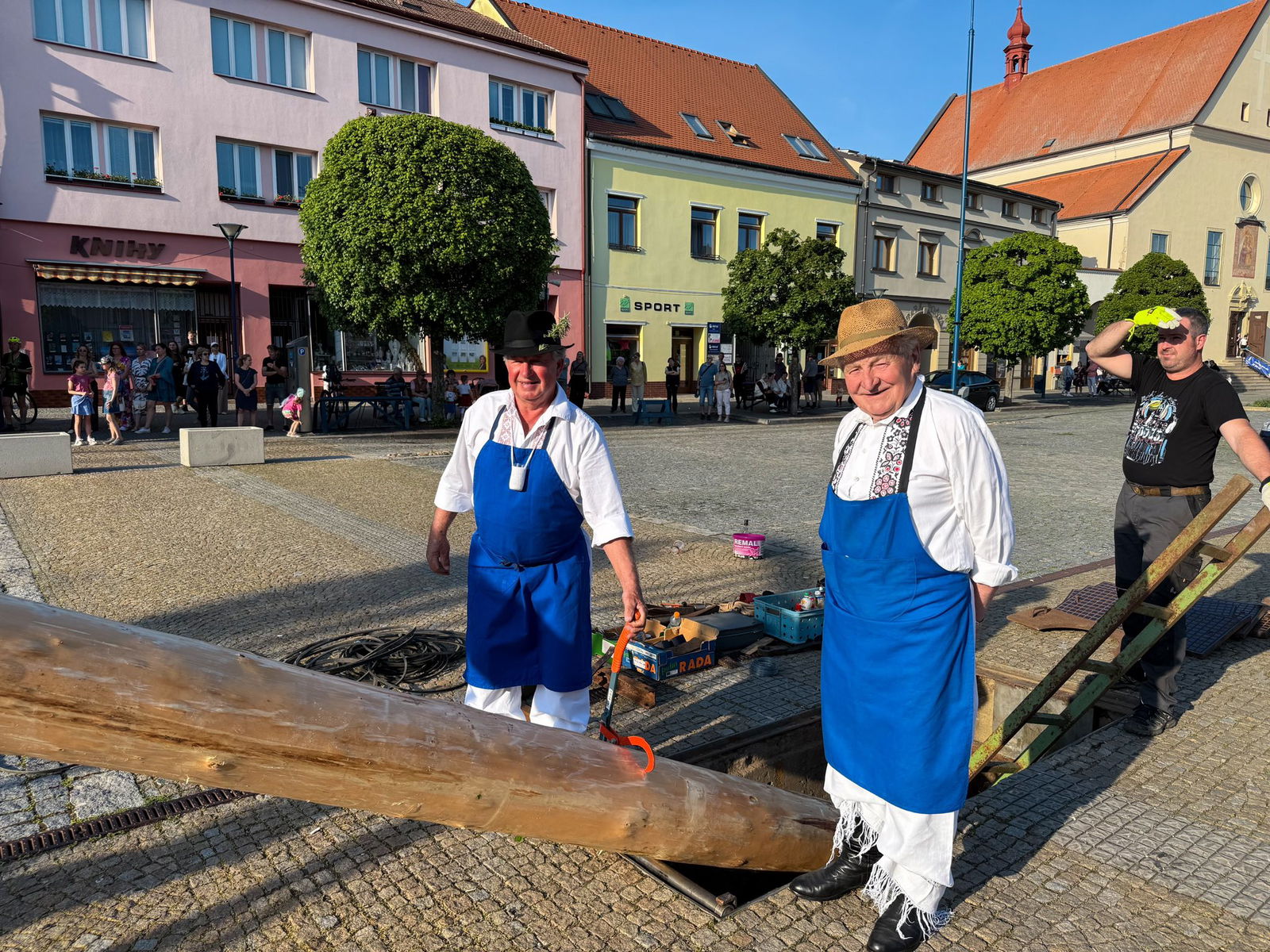 494397295_1118951463602924_1414266795366693672_n