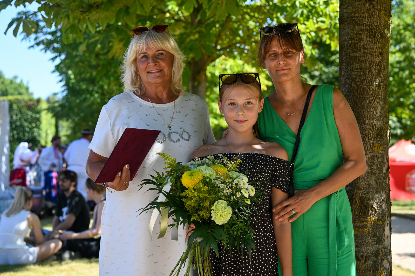 Kraj ocenil mistry tradičních řemesel, mezi nimi i kožešnici Irenu Rajsiglovou z Kyjova