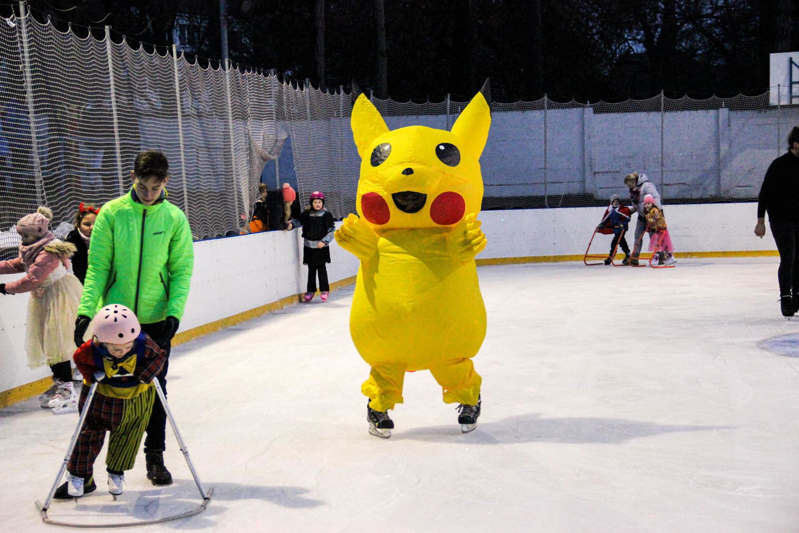 Karneval na ledě 7.12.2024 