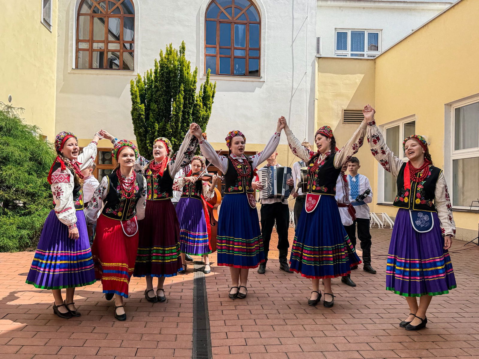 512221177_1163564075808329_6193542254476644650_n