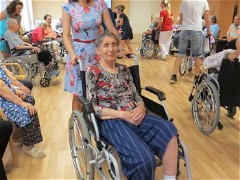 Zaměstnanci úřadu Kyjov pomáhají seniorům