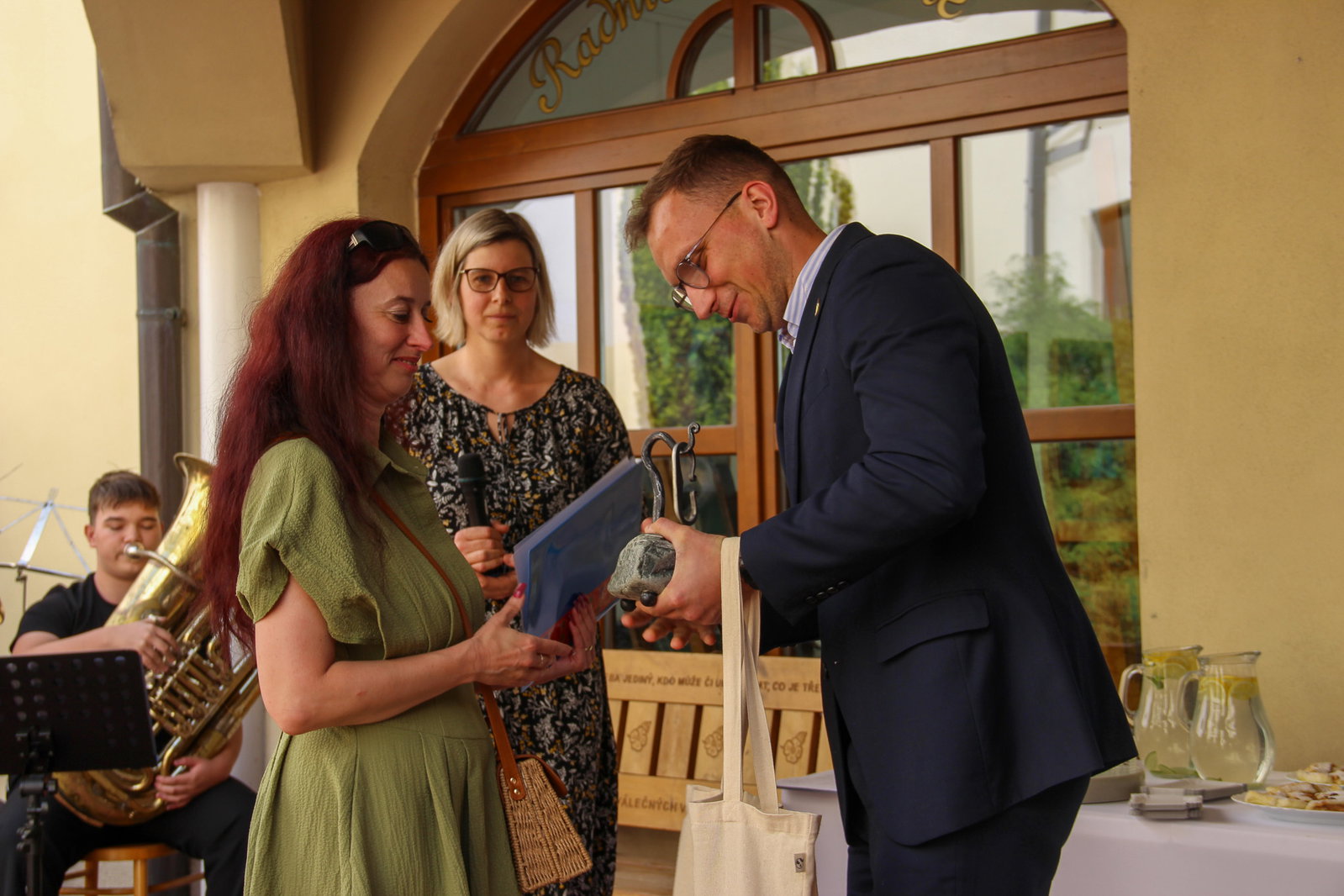 Hlavní ocenění si letos odnesla Blažena Sedlářová