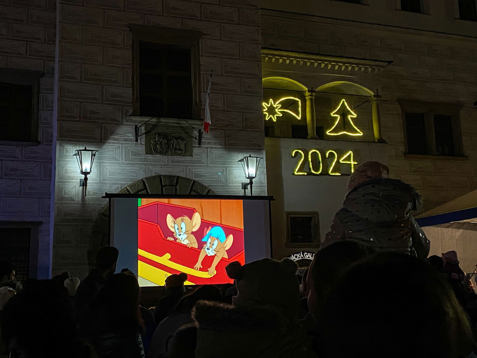 415008559_773589858139088_8515402235056991886_n