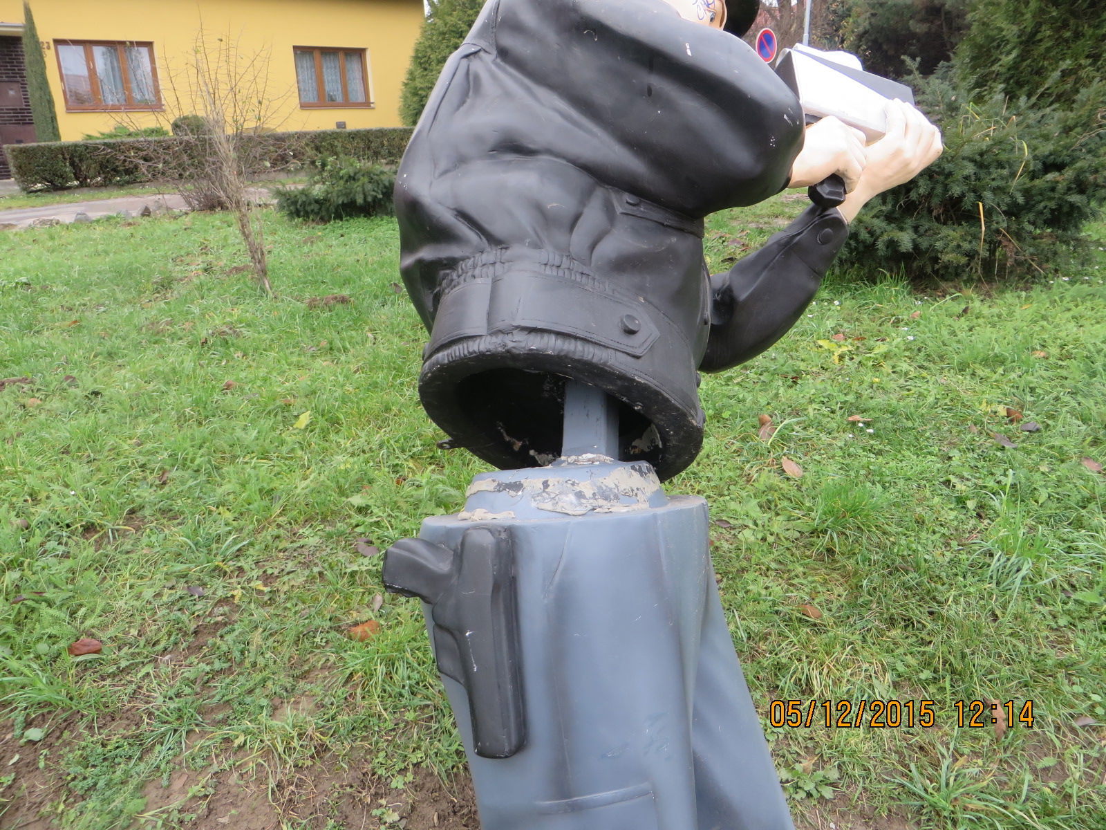 Pohled na policistu zblízka