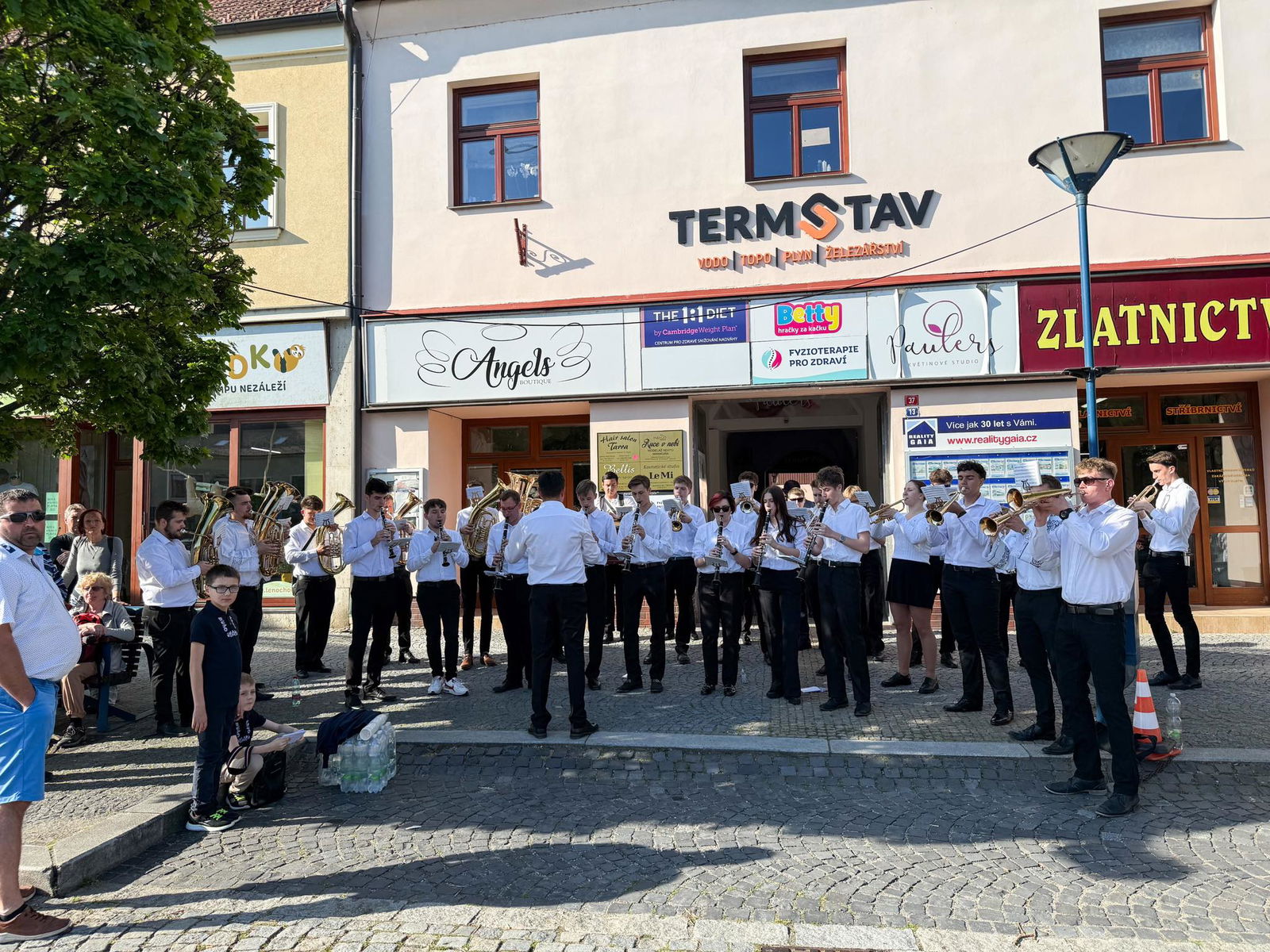 493135416_1118954103602660_6621630475852520705_n