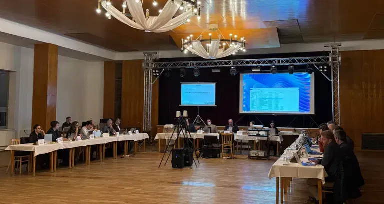 Zastupitelstvo jednání