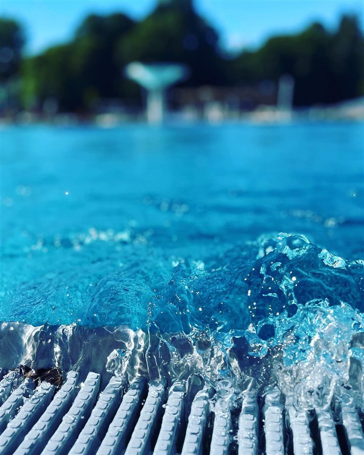 Nové koupaliště Aqua v parku