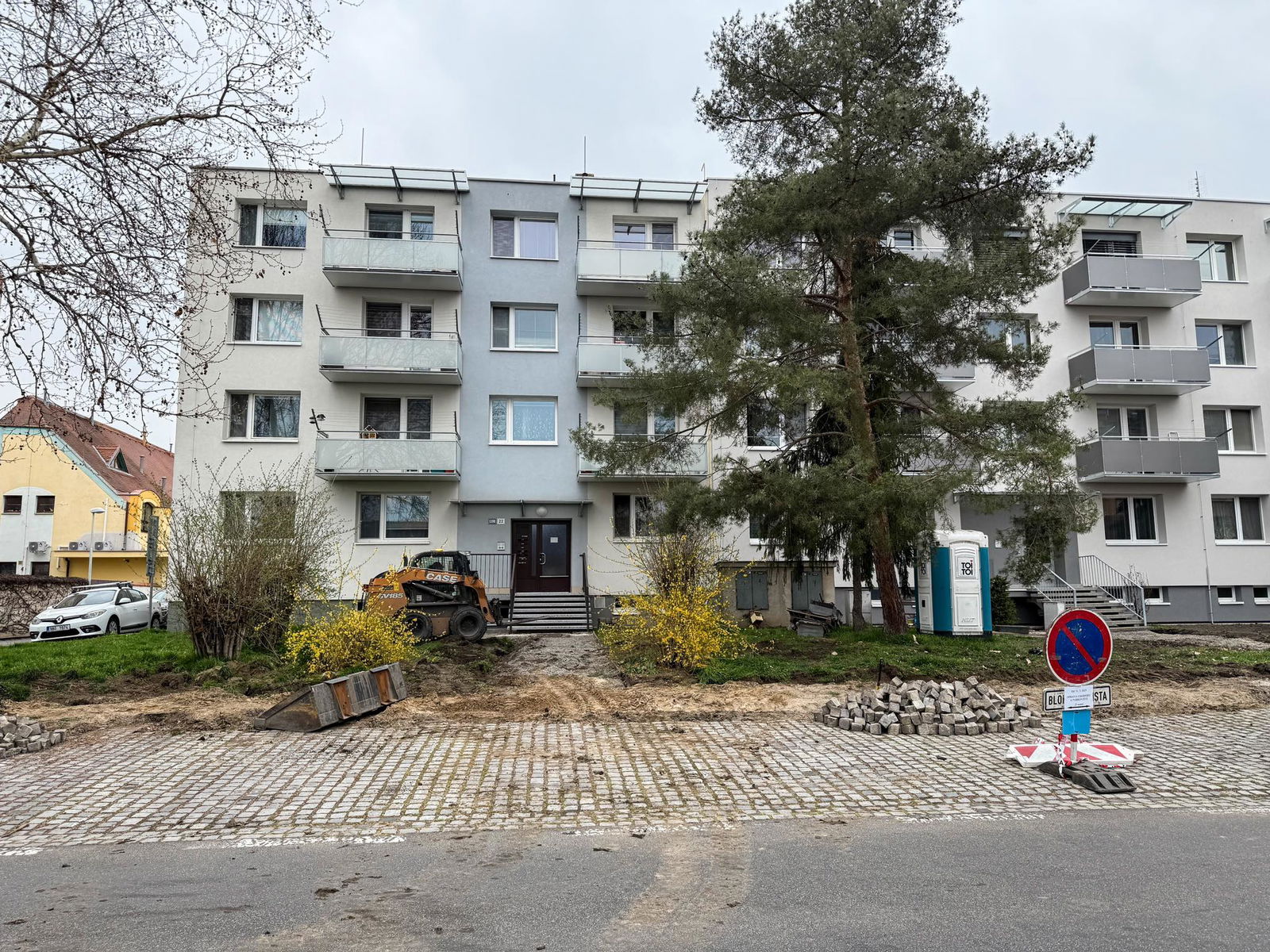 487944903_1095915562573181_1141920974968409534_n