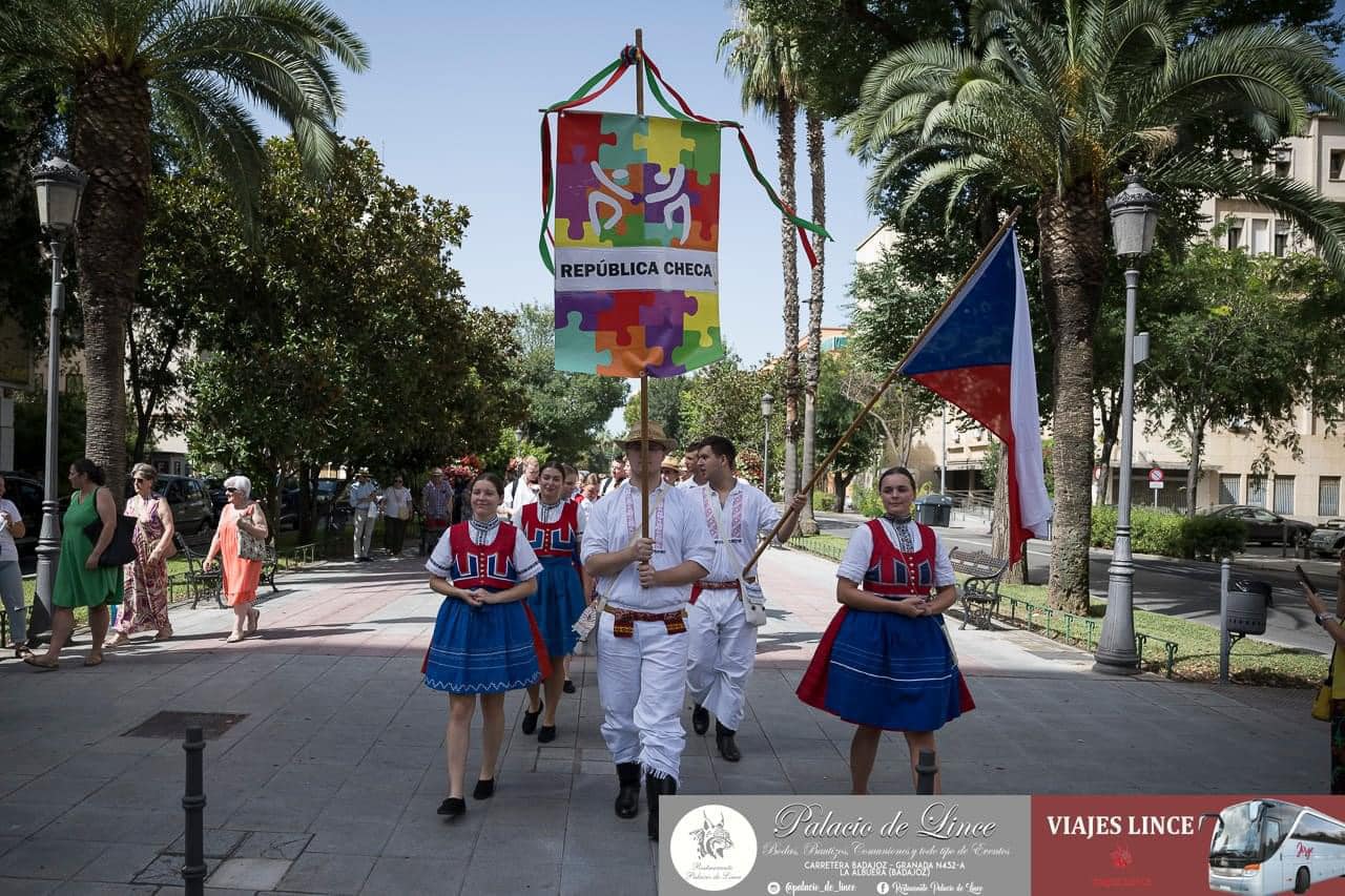 453414799_910708377760568_1449398858989943552_n