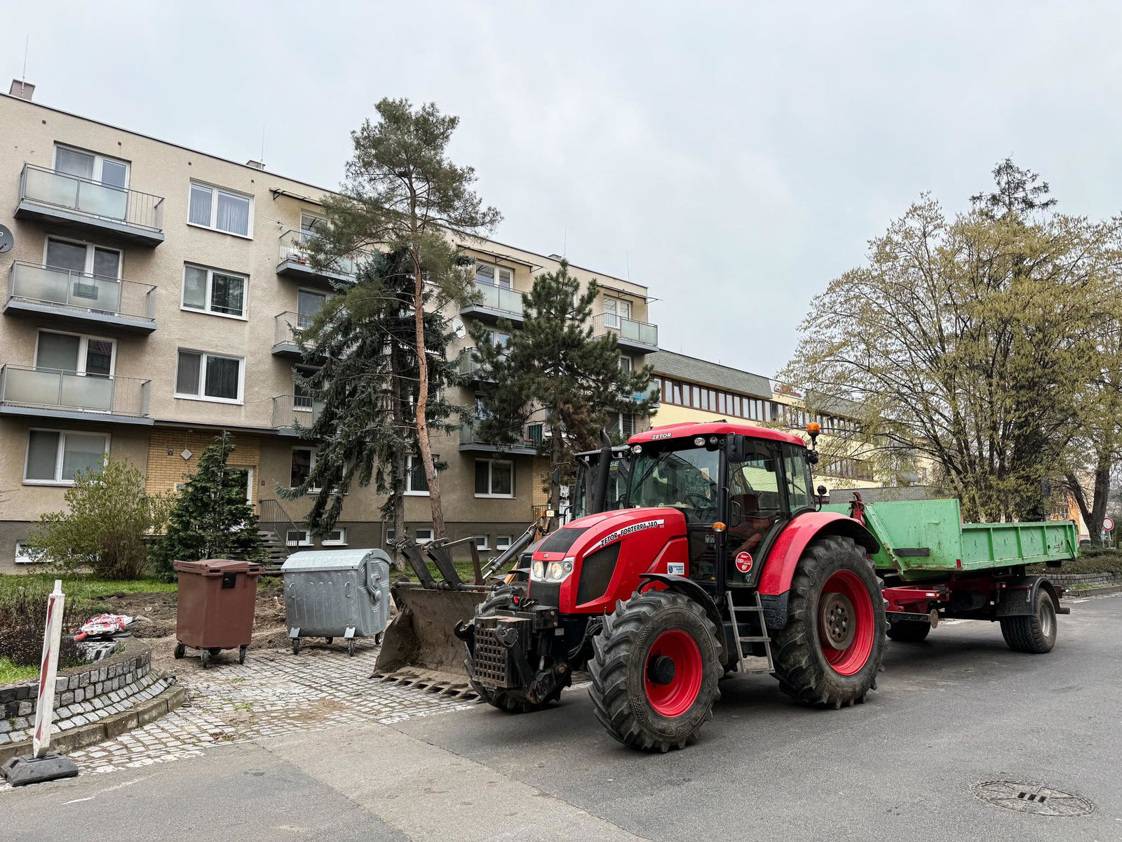 487804719_1095915515906519_663775865987439741_n