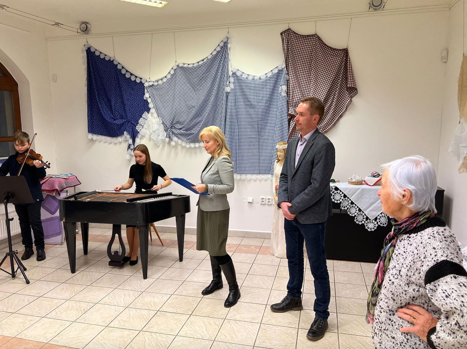 Vernisáž výstavy Háčkovaná krása